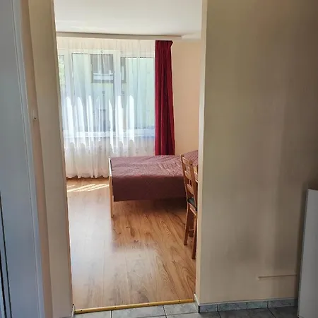 Pokoj Czteroosobowy Luba 아파트